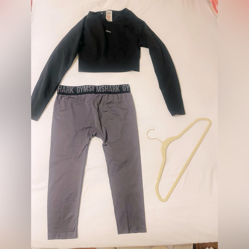 Medium Gymshark Workout Set Medium